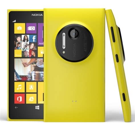 Nokia Lumia 1020 .